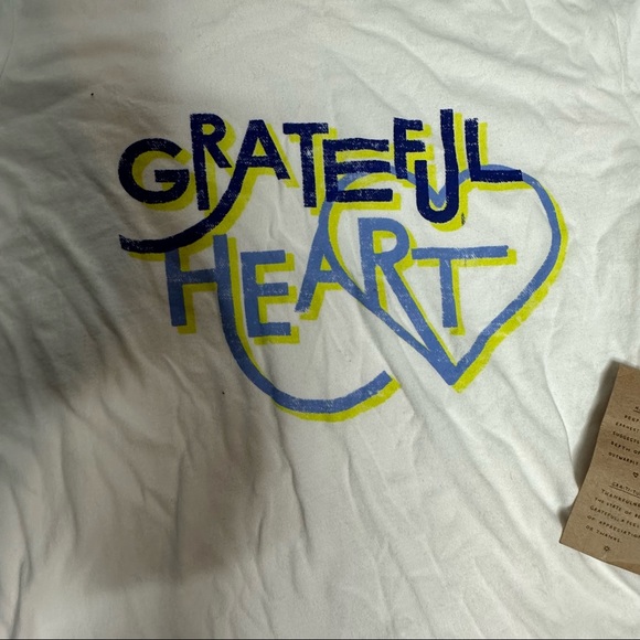 ANTHROPOLOGIE NWT Grateful Heart Graphic Tee xs - Picture 11 of 11